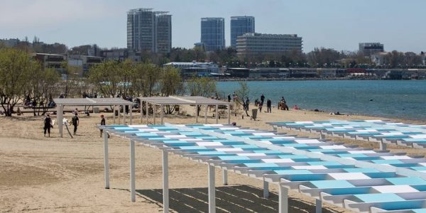 В Анапе 1 мая откроют 15 пляжей, оформленных по новым стандартам