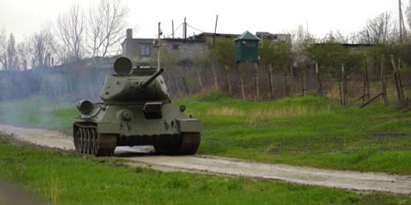 В Новороссийске отреставрированный танк Т-34 примет участие в параде на 9 Мая
