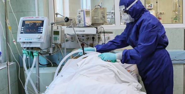 В Краснодаре врачи ковидного госпиталя вылечили 97-летнего пациента