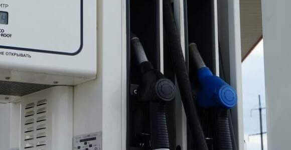 Подорожание бензина: насколько ощутимо бьют по их карману ценники на АЗС