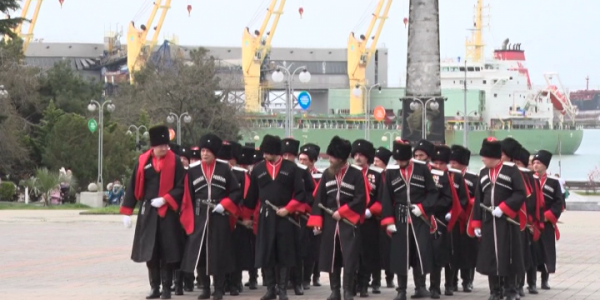 «Кубань 24» покажет прямую трансляцию парада Кубанского казачьего войска