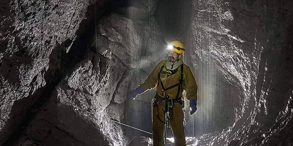 Спелеологи исследовали пещеры в Сочинском нацпарке