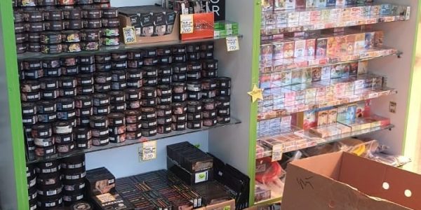 В Анапе из магазина изъяли более 6 тыс. пачек табака и сигарет без маркировки