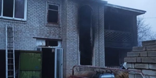 На Кубани при пожаре в доме погиб пожилой мужчина