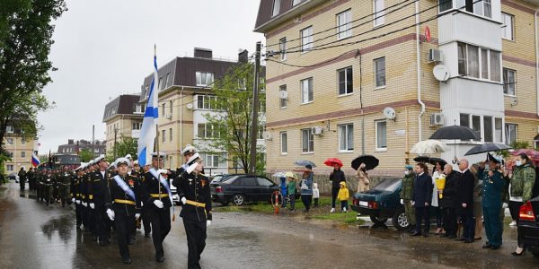 На Кубани провели около 300 персональных парадов для ветеранов