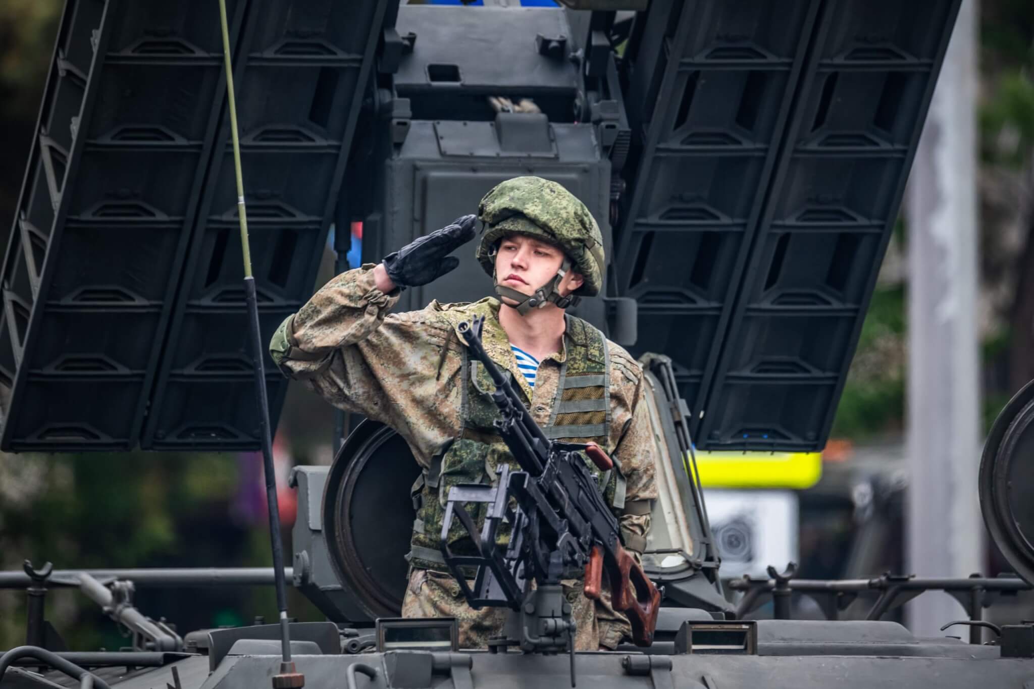 Парад Победы в Новороссийске: в мундире и с аквалангом. Фоторепортаж - 9  мая, 2021 Фотогалерея «Кубань 24»