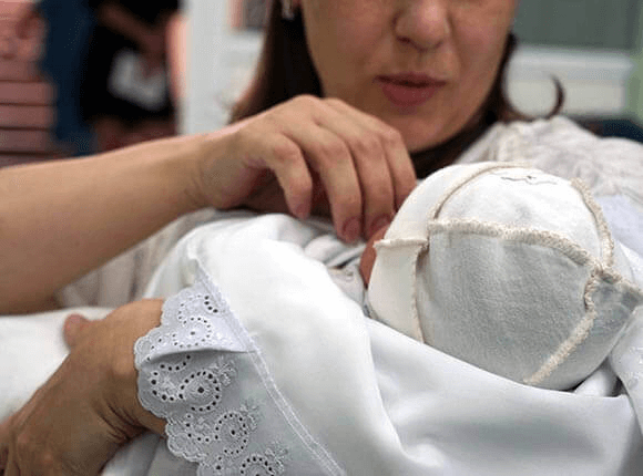 Росстат: большинство женщин рожают первого ребенка в 25 лет