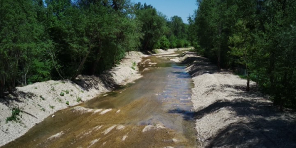 В Мостовском районе укрепили русло реки Шедок