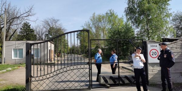 Жителям Кубани позволят пойти на кладбища в майские праздники