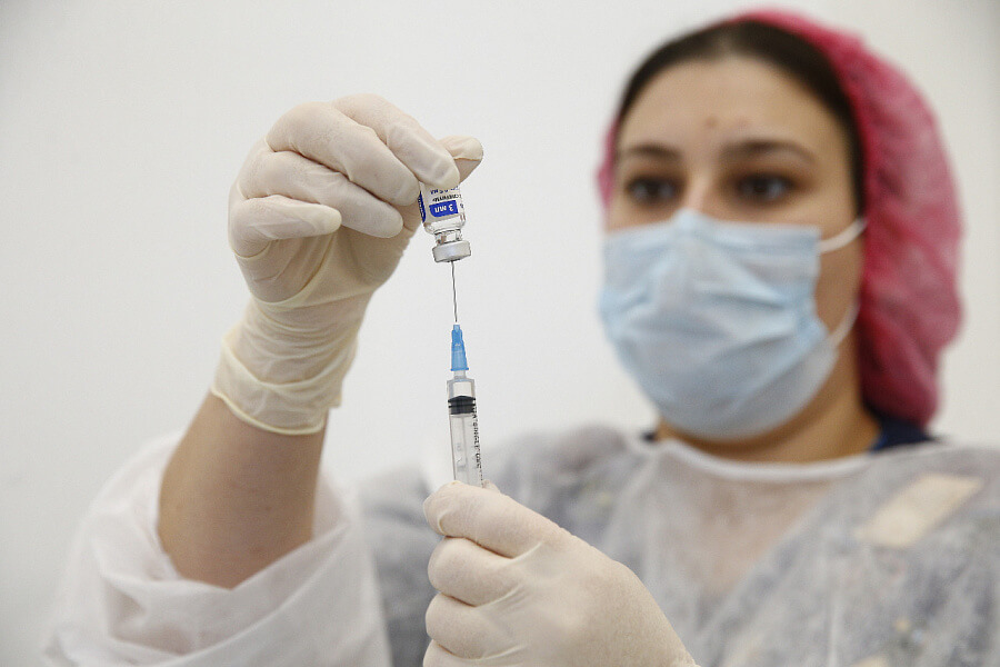 В Сочи прививки от коронавируса сделали 277 тыс. жителей