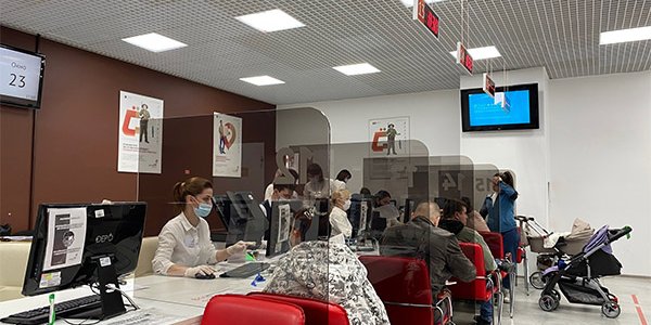 В Краснодаре на неделю закрыли офис МФЦ в торговом центре «Красная площадь»