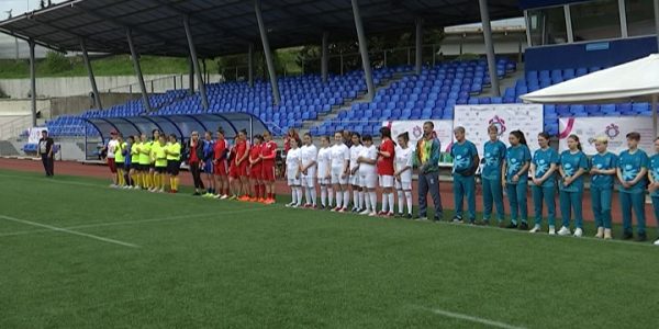 В Сочи стартовал первый женский турнир по мини-футболу специальной Олимпиады РФ