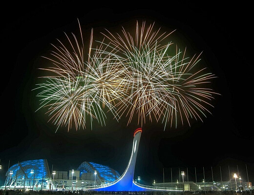В Олимпийском парке Сочи два месяца будет проходить «Парад фейерверков»