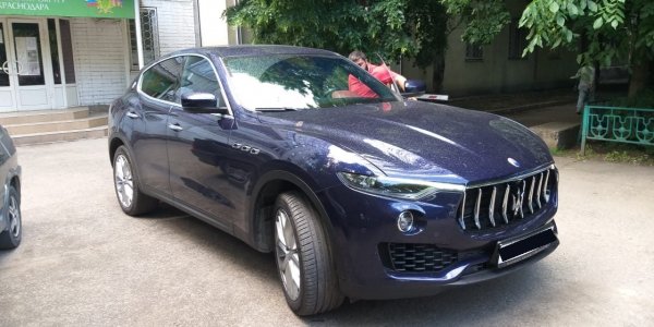 В Краснодаре приставы арестовали Maserati бизнесмена из-за долгов по зарплате