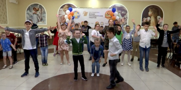 В Краснодаре инклюзивная школа танцев «Рыжий Dance» отметила пятилетие
