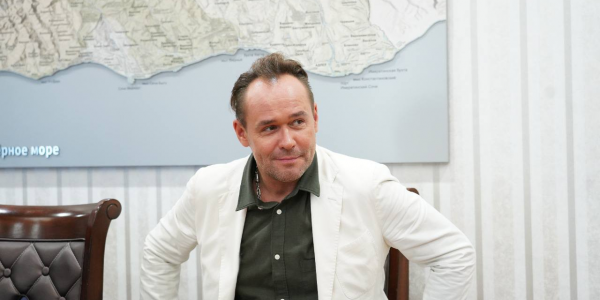 Актер Максим Аверин возглавил Сочинское концертно-филармоническое объединение