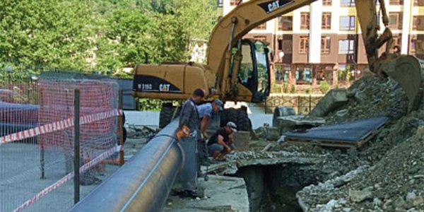 В Сочи завершают реконструкцию магистрального водовода в Лазаревском районе