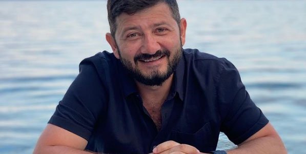 Шоумен Михаил Галустян получил гражданство Армении