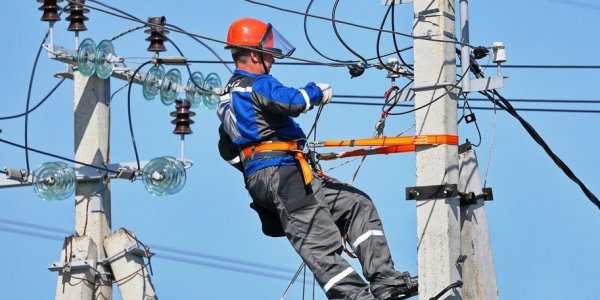 В Туапсинском районе полностью восстановили электроснабжение во всех поселениях