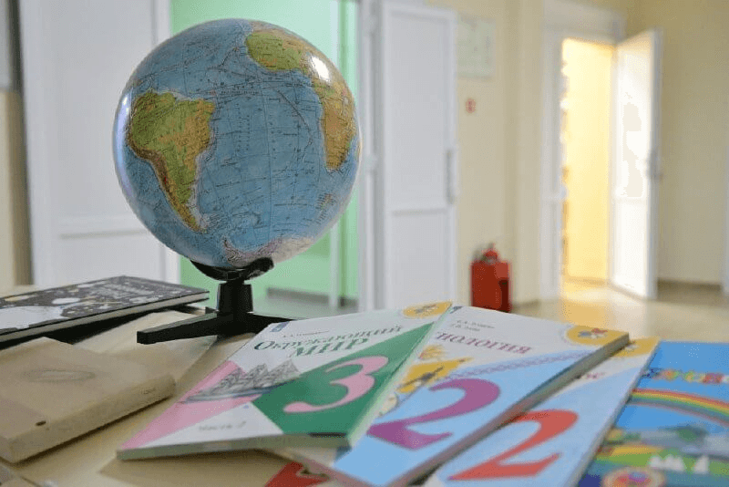 В России к новому учебному году ожидают подорожание школьных товаров до 30%