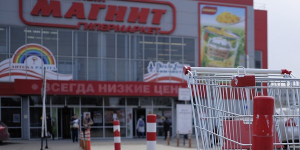 ФАС: магазины «Магнит» и «Пятерочка» прятали сахар от покупателей на складах