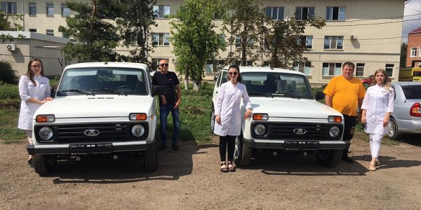 В Тимашевске ЦРБ получила автомобили по краевой программе