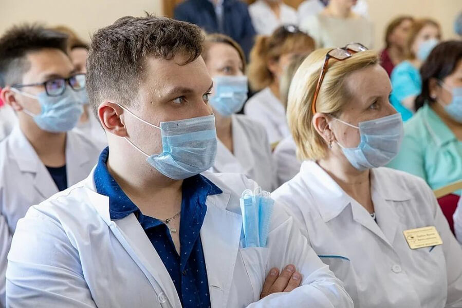 В Краснодарском крае открыты более 75 тыс. вакансий по разным специальностям