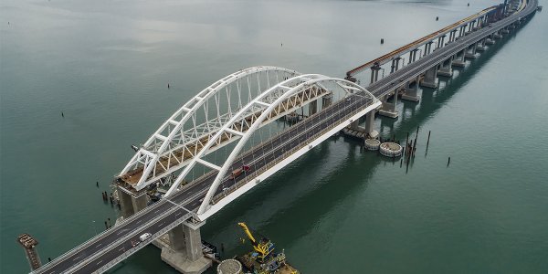 По Крымскому мосту за лето проехало 2,3 млн автомобилей