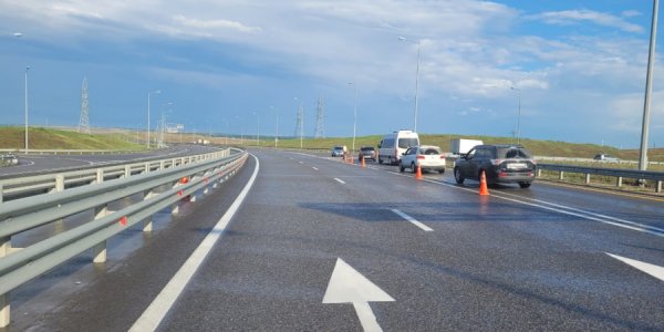 В Темрюкском районе временно ограничили движение на участке федеральной трассы