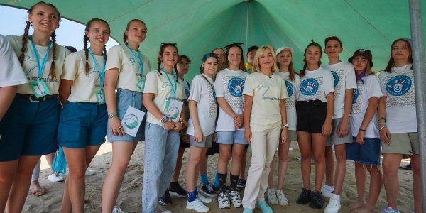 Глава Росприроднадзора в «Орленке» рассказала о премии «Экология — дело каждого»