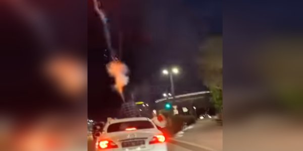 В Краснодаре оштрафовали водителя иномарки, из которой стреляли фейерверками