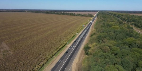 На участке трассы Краснодар — Кропоткин по нацпроекту заменили дорожное покрытие