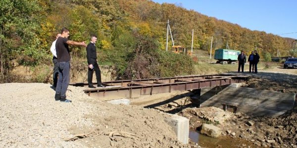 В поселке Мирном заканчивают ремонт мостов, разрушенных июльским наводнением