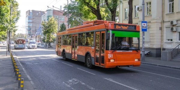 В Краснодаре продлили сокращенный режим работы семи троллейбусных маршрутов