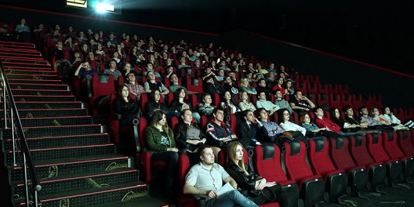 Выручка в кинотеатрах Краснодарского края в 2022 году сократилась в два раза