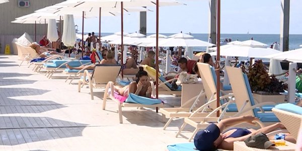 На курортах Кубани с начала 2021 года отдохнули более 15 млн человек