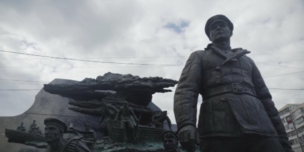 В Новороссийске открыли памятник Цезарю Куникову