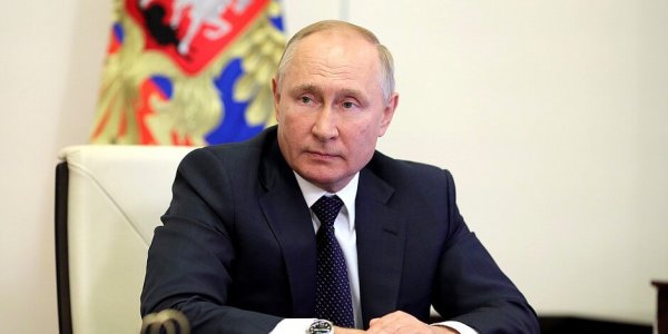 В начале ноября Путин проведет в Сочи серию военных совещаний