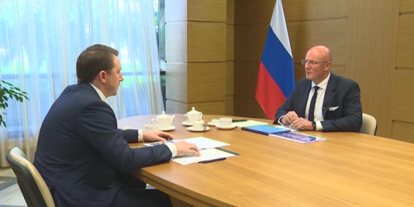 В Сочи вице-премьер Дмитрий Чернышенко провел встречу с мэром курортного города