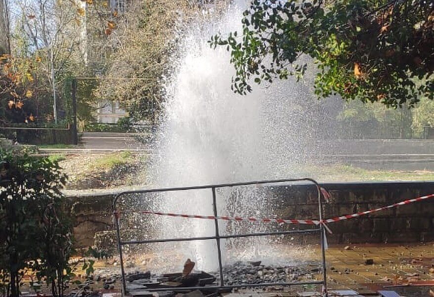 В Сочи починили водовод, поврежденный во время геодезических работ