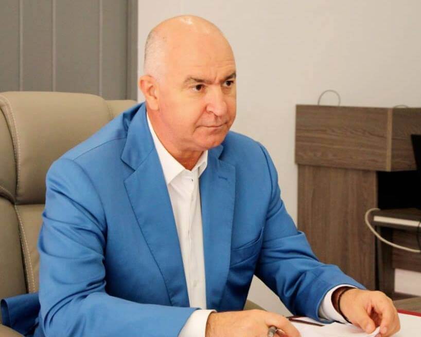 Мэр Новороссийска официально объявил об уходе с поста главы города