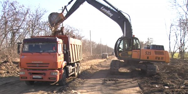 В Краснодаре начали ремонтировать дорогу в хутор Копанской