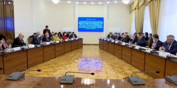 В ЗСК обсудили развитие Калининского района