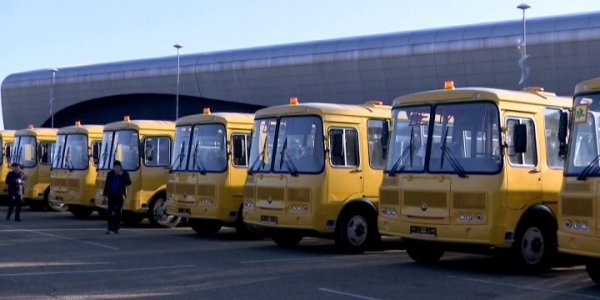 На Кубани в 2021 году автопарк школьных автобусов принял более 120 машин