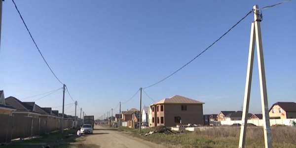 Жители Динского района жалуются на перебои с электричеством