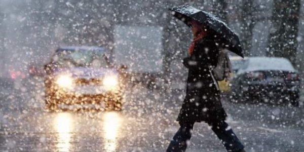 В ГИБДД Кубани попросили водителей сменить летнюю резину на зимнюю
