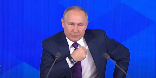 Путин: в 2021 году РФ достигла рекордных в истории показателей в строительстве