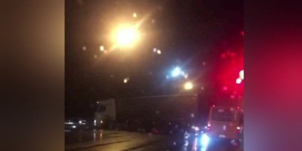 В Краснодаре на Ростовском шоссе столкнулись автобус и грузовик