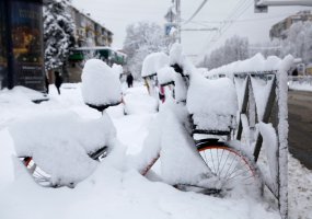 Снегопады, мороз и гололедица сохранятся в Краснодарском крае 16 и 17 января