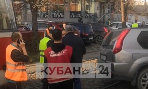 В Краснодаре из-за ДТП на полчаса остановилось движение трамваев на Садовой